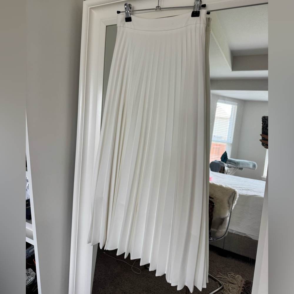 Stradivarius White Midi A-Line Skirt for Work